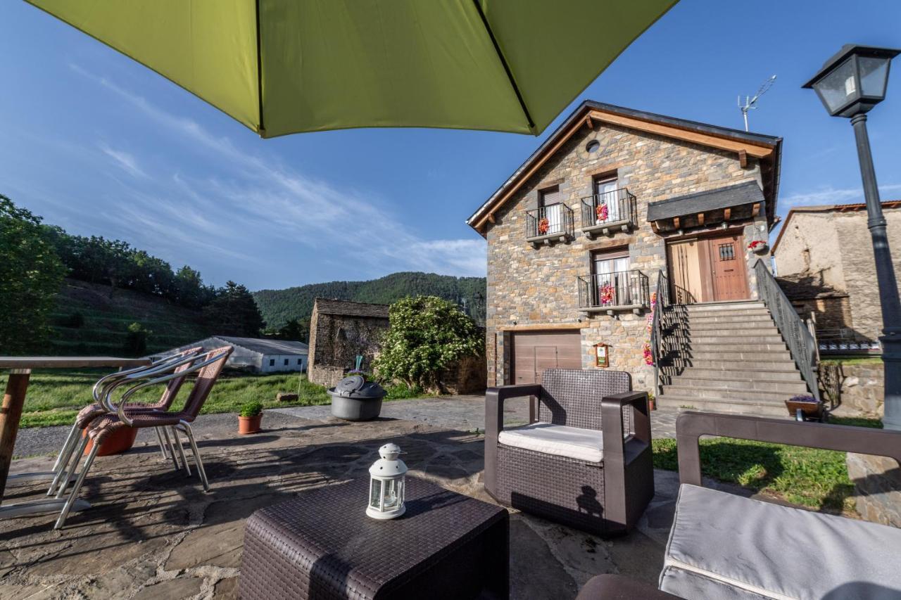 Casa Bergua Guest House Víu Екстериор снимка
