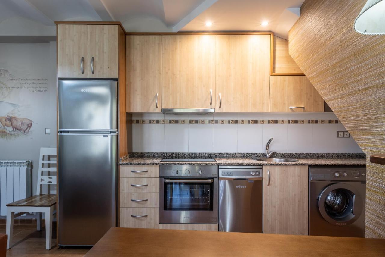 Casa Bergua Guest House Víu Екстериор снимка