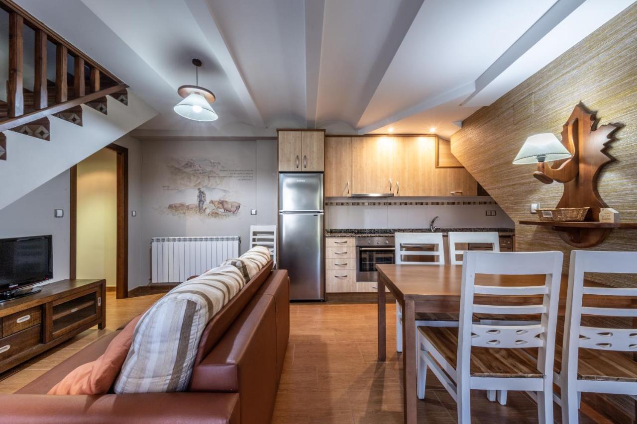 Casa Bergua Guest House Víu Екстериор снимка